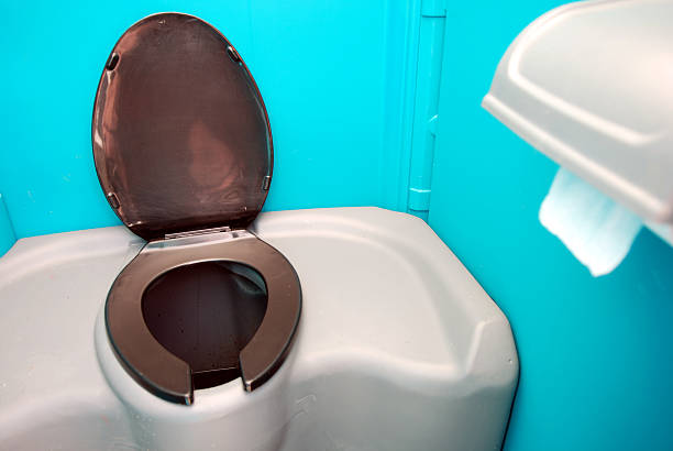 Best Affordable portable toilet rental  in Claymont, DE