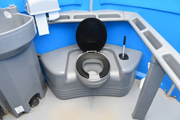 Best Local porta potty services  in Claymont, DE